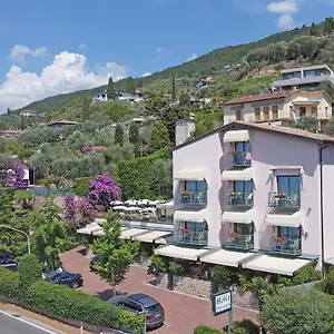 Carlotta Hotel Torri Del Benaco