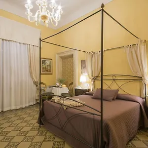 La Bohème Lucca